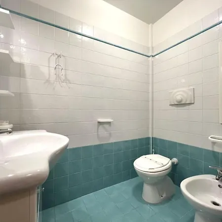 Spacious In For Four Guests Apartment